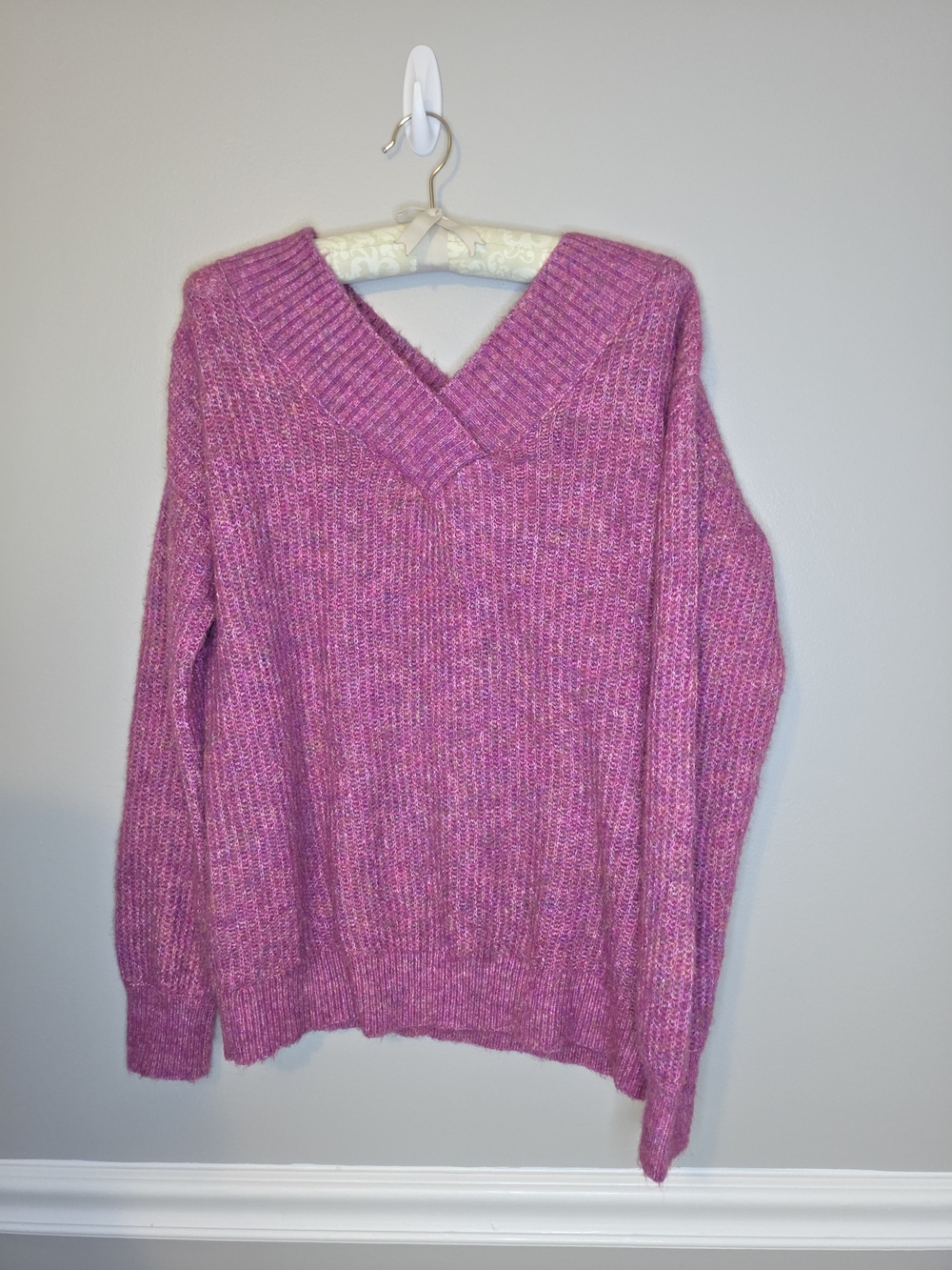 Heartloom Fuchsia-Pink V-Neck Ribbed Sweater